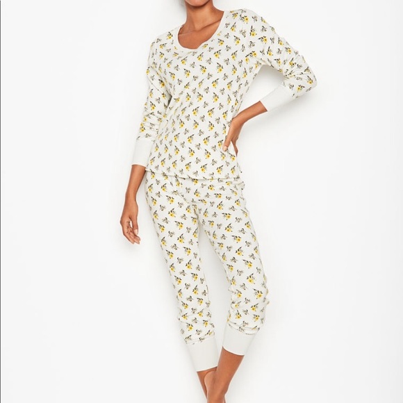 Victoria's Secret Other - ❄️❄️Brand new VS thermal PJ set❄️❄️
